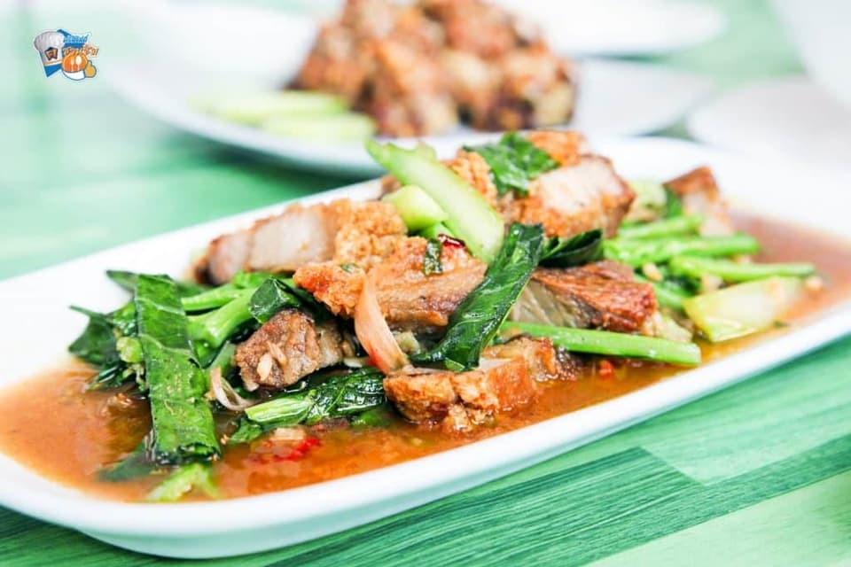 ยำวุ้นเส้นทะเลรสจัดจ้าน ครบรส เปรี้ยว เผ็ด เค็ม กลมกล่อมแบบลงตัว น้ำยำเข้มข้น หอมมะนาวและพริกขี้หนู จัดมาแบบเครื่องแน่นๆ