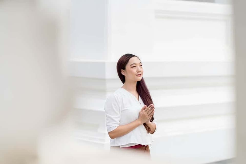การสวดภาวนา คาถาเรียกเงินล้าน